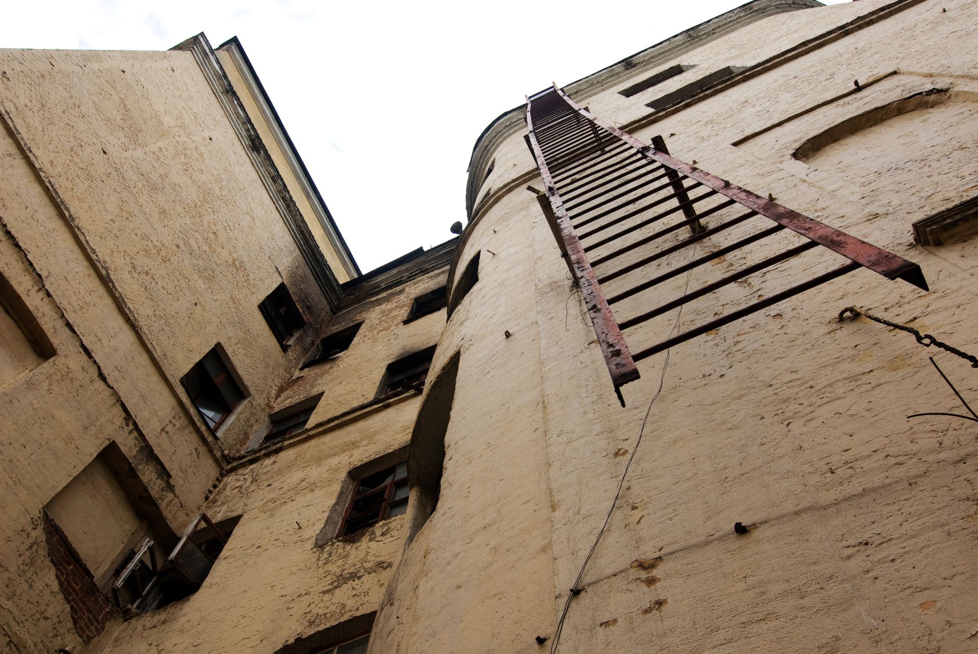 Common Building Defects Found in SA Inspections