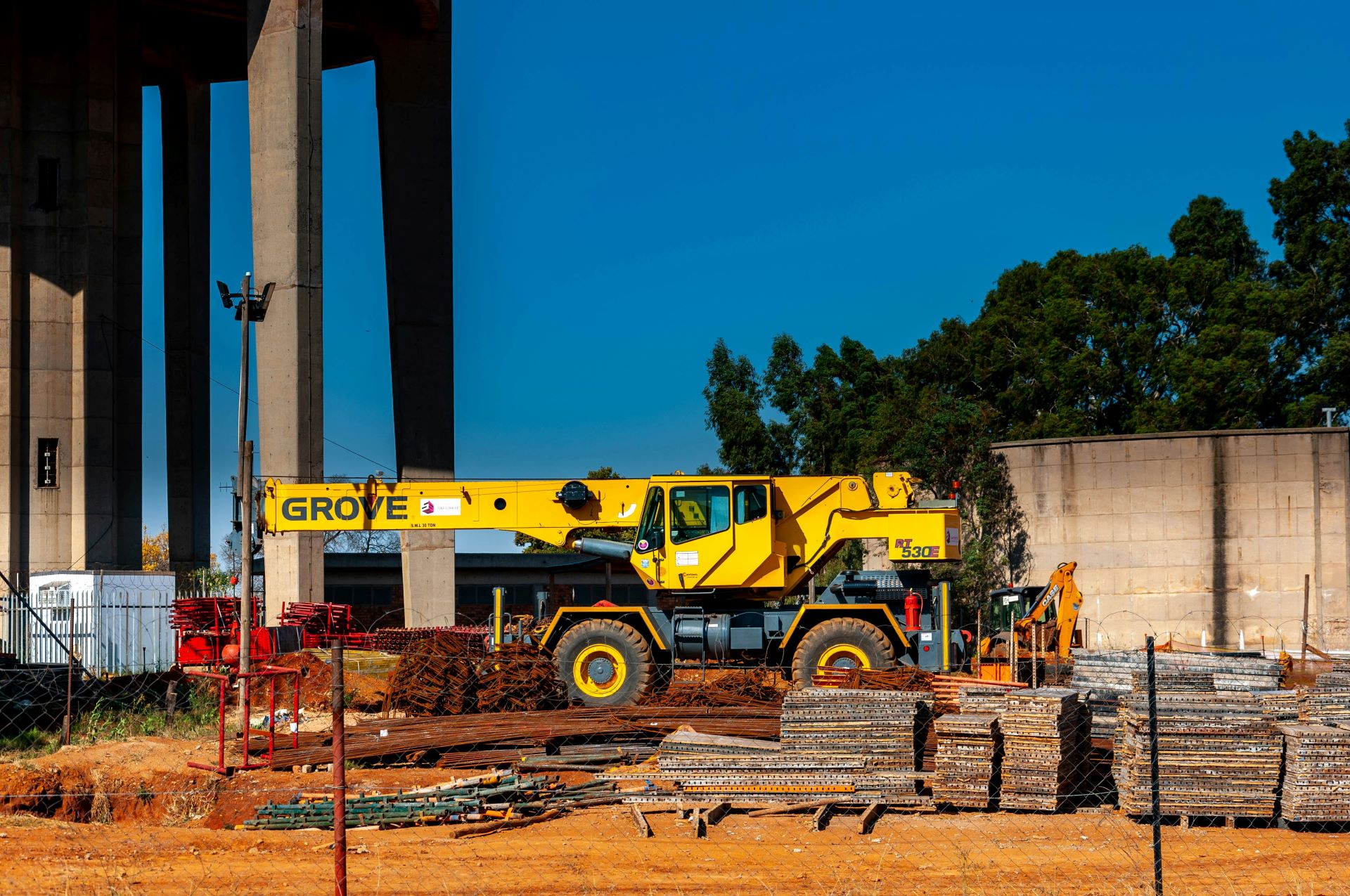 Structural Steel vs Concrete in South Africa: Science & Cost